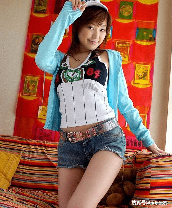 594450b57abc49f39c4a3812f3d3cc52.png