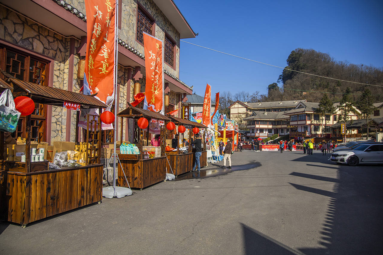 五峰|观醉美柴埠溪大峡谷，品土家风情长龙宴