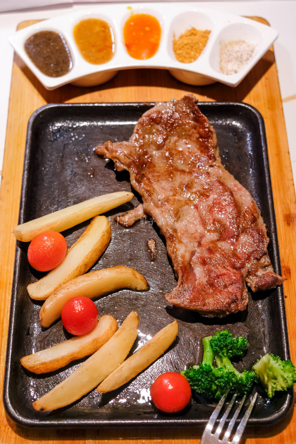 2180a855823f4afb8aa5ac4066d640a7.jpeg
