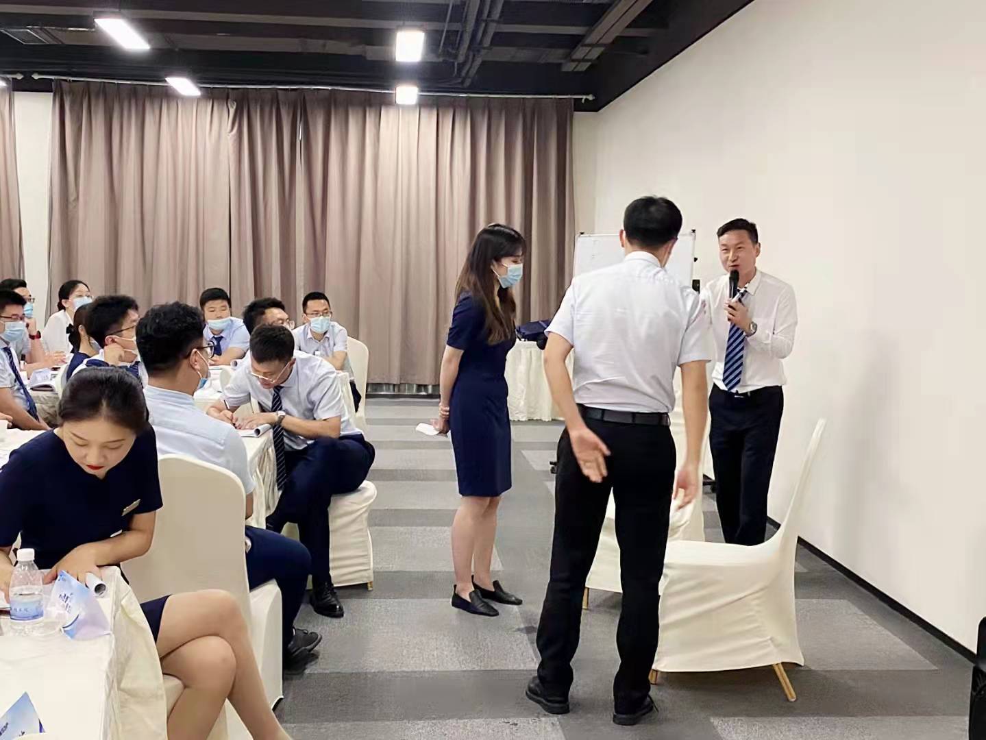 司铭宇讲师为重庆某汽车经销商培训4s店销售与沟通技巧内训项目完成