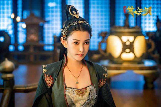 唐门|克拉拉《唐门：美人江湖》上映，主打女性颜色牌，玄幻不该此追求