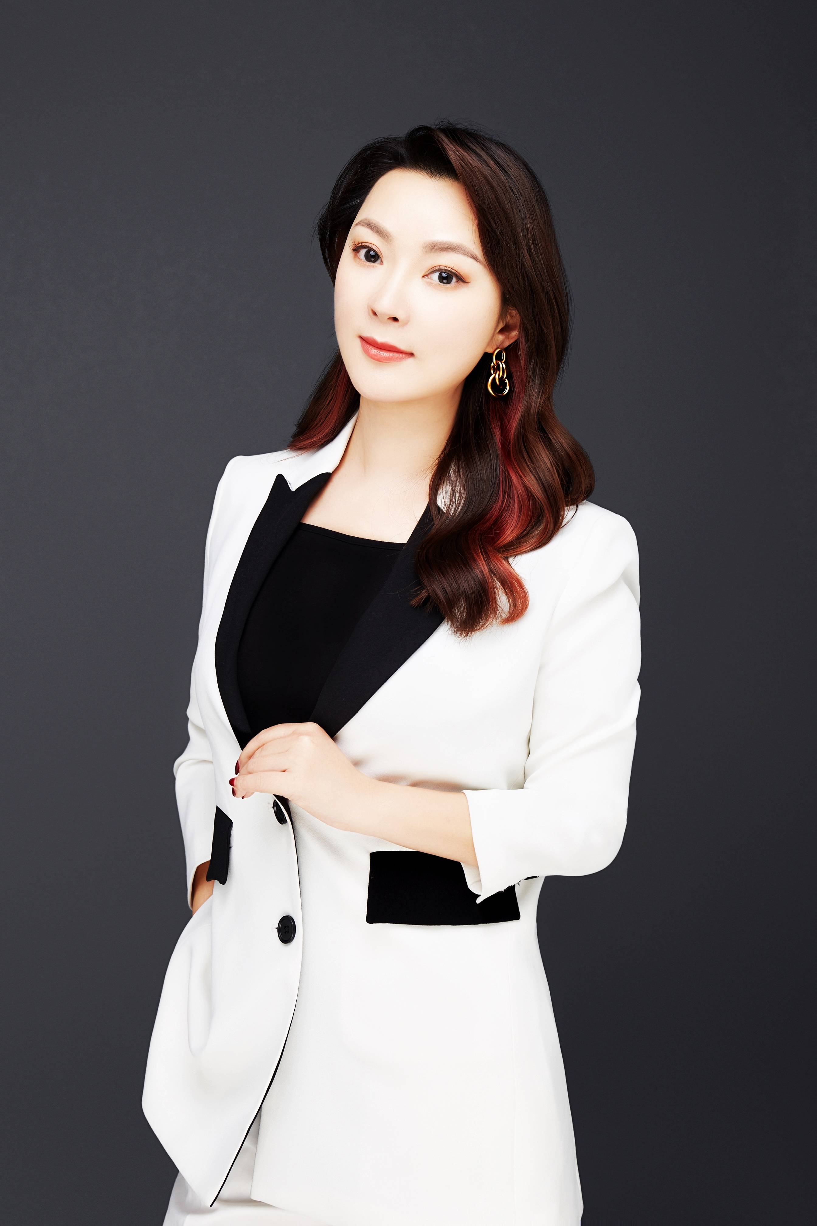 赵佳音《勇气》:除了蚂蚁,还会有什么值得我们畏惧的呢?