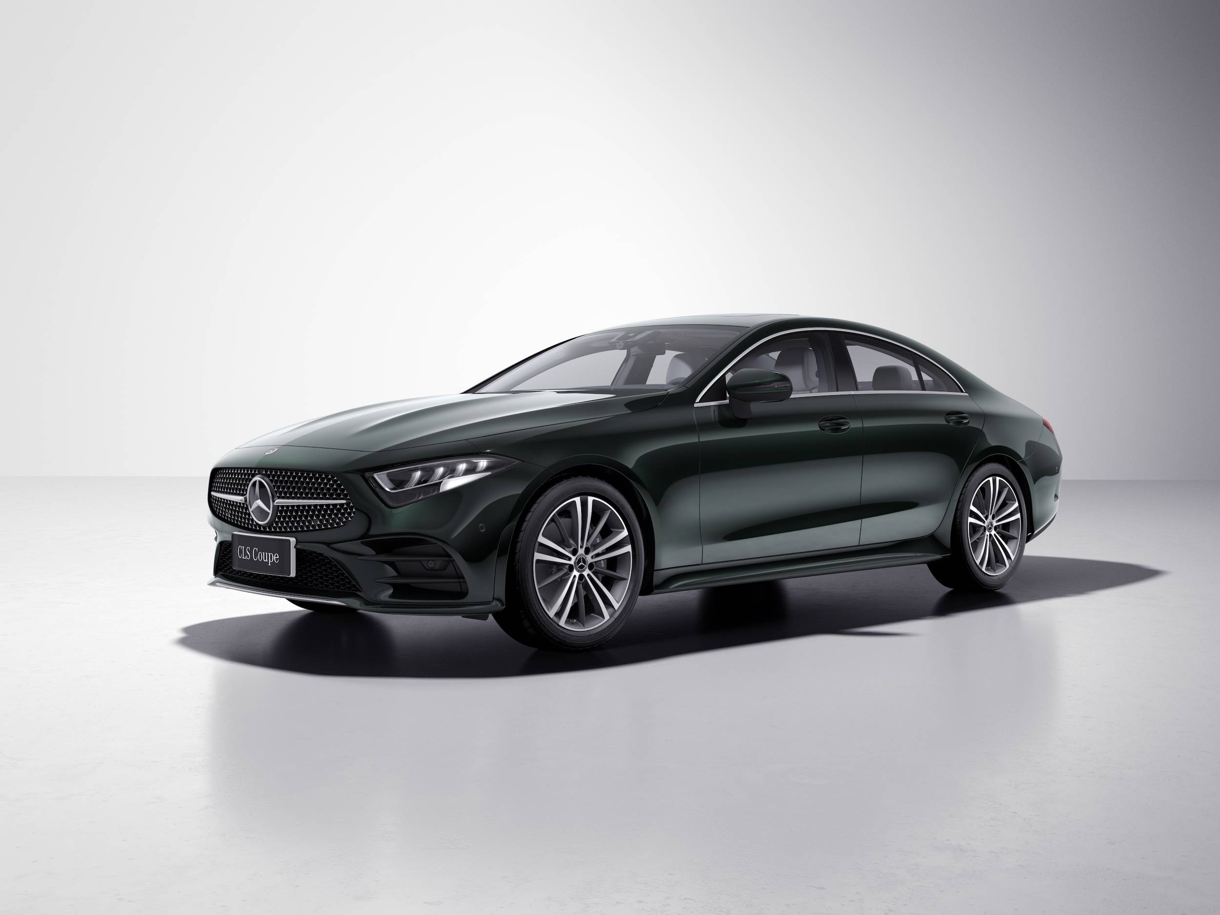 作为轿跑车型市场的引领者,梅赛德斯-奔驰cls四门轿跑车有着无以复加