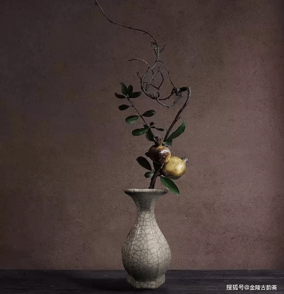 哥窯 八角盌 中国古玩 中国美術 唐物 擺件 仿哥窑八方高足杯价格| 满汀洲收藏鉴定