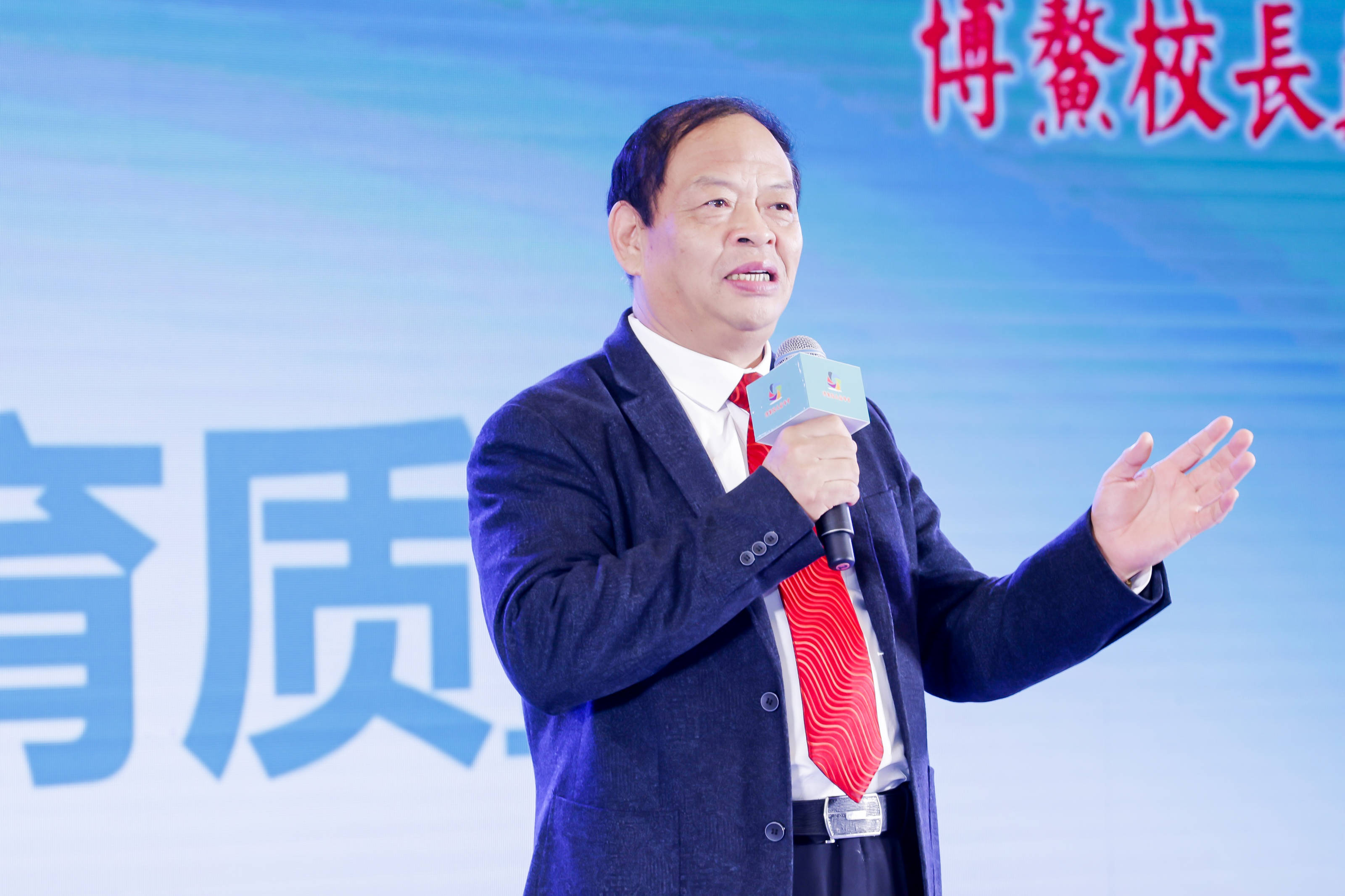 崔其升:要让学生们在课堂上获得存在感,价值感和成就感_郎口_杜郎