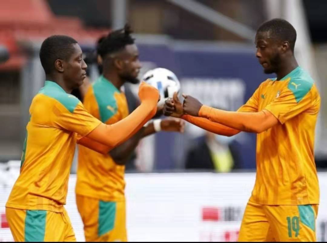 非洲杯:冈比亚vs马里_中场_来自_首轮