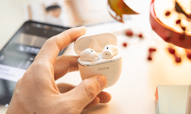 有什么性价比高的半入耳蓝牙耳机?性价比蓝牙耳机推荐