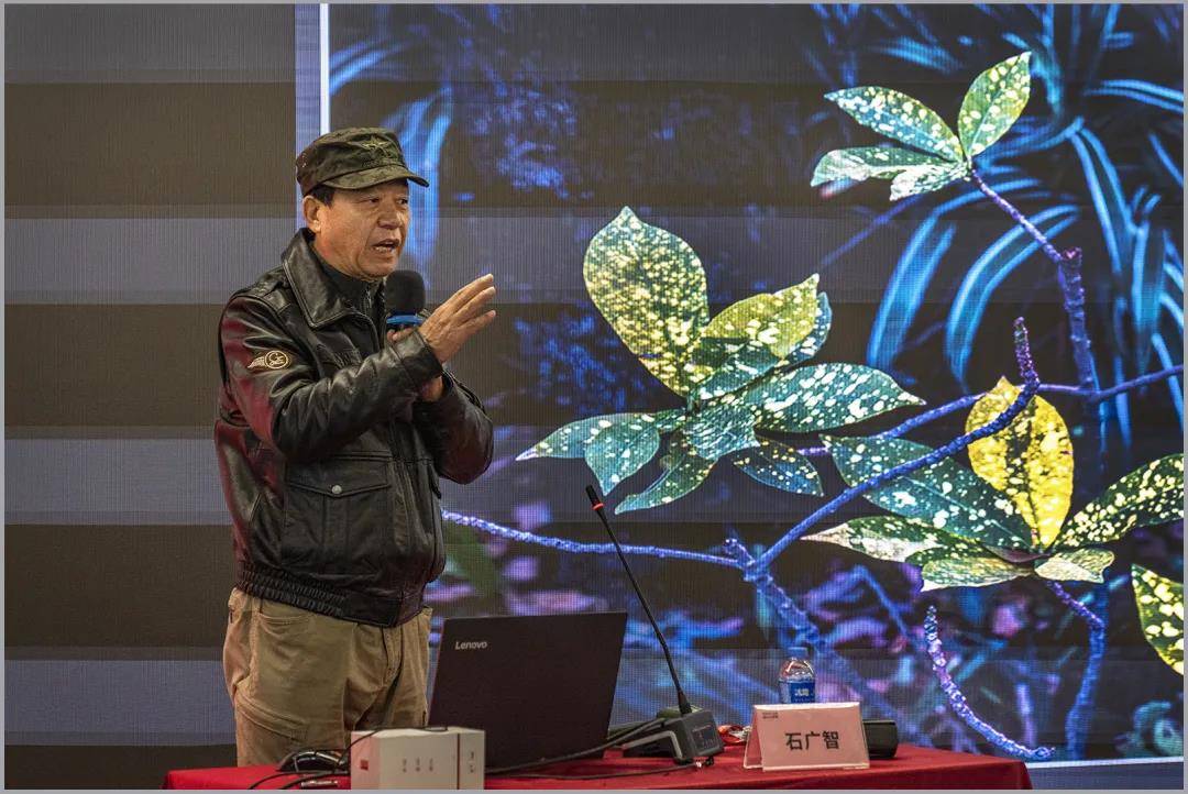 石广智摄影灯冠名授牌仪式在通士达隆重举办摄影界众多大咖到场见证