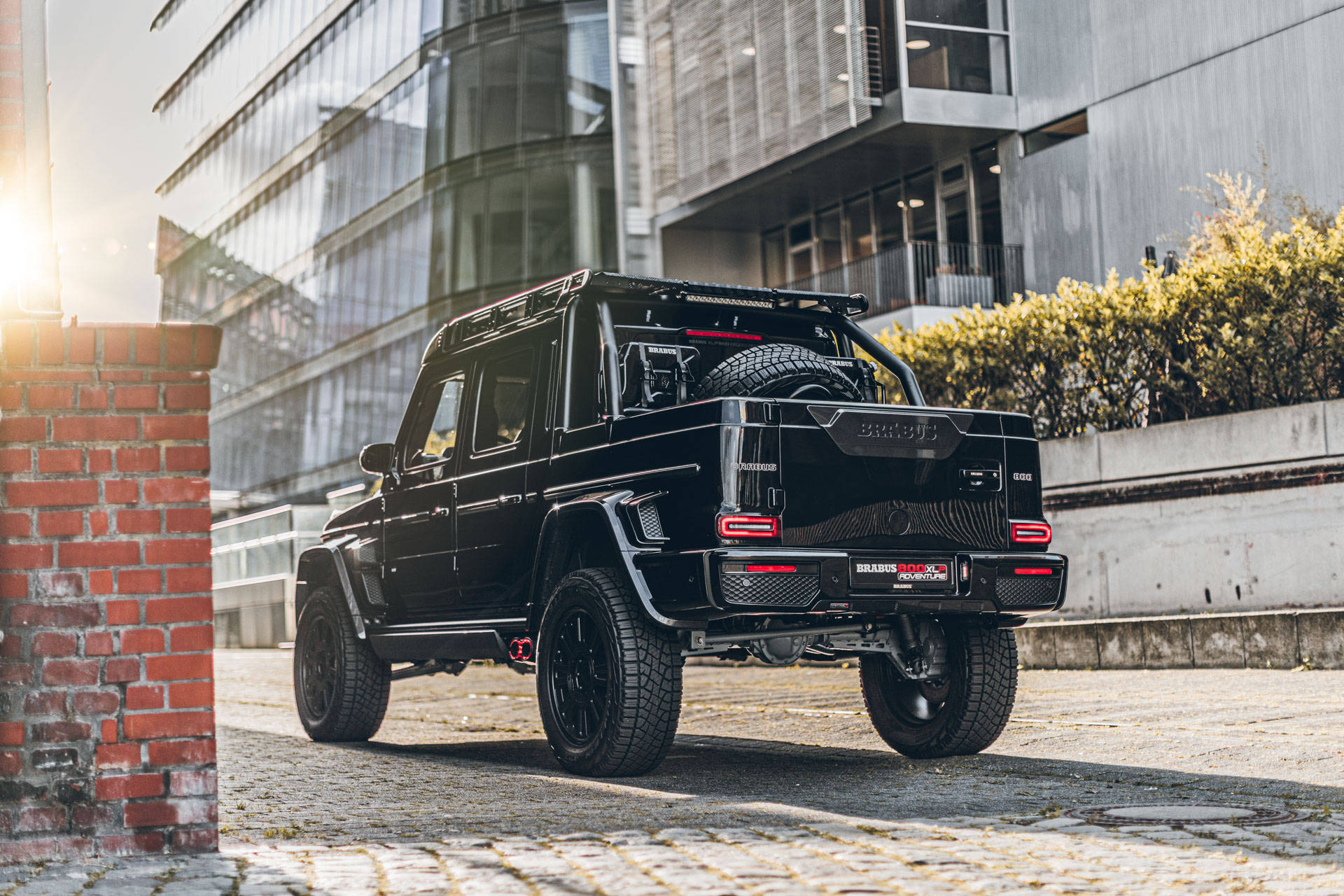 极黑化 brabus 发布全新xlp800 mercedes-amg g63 4×405「super