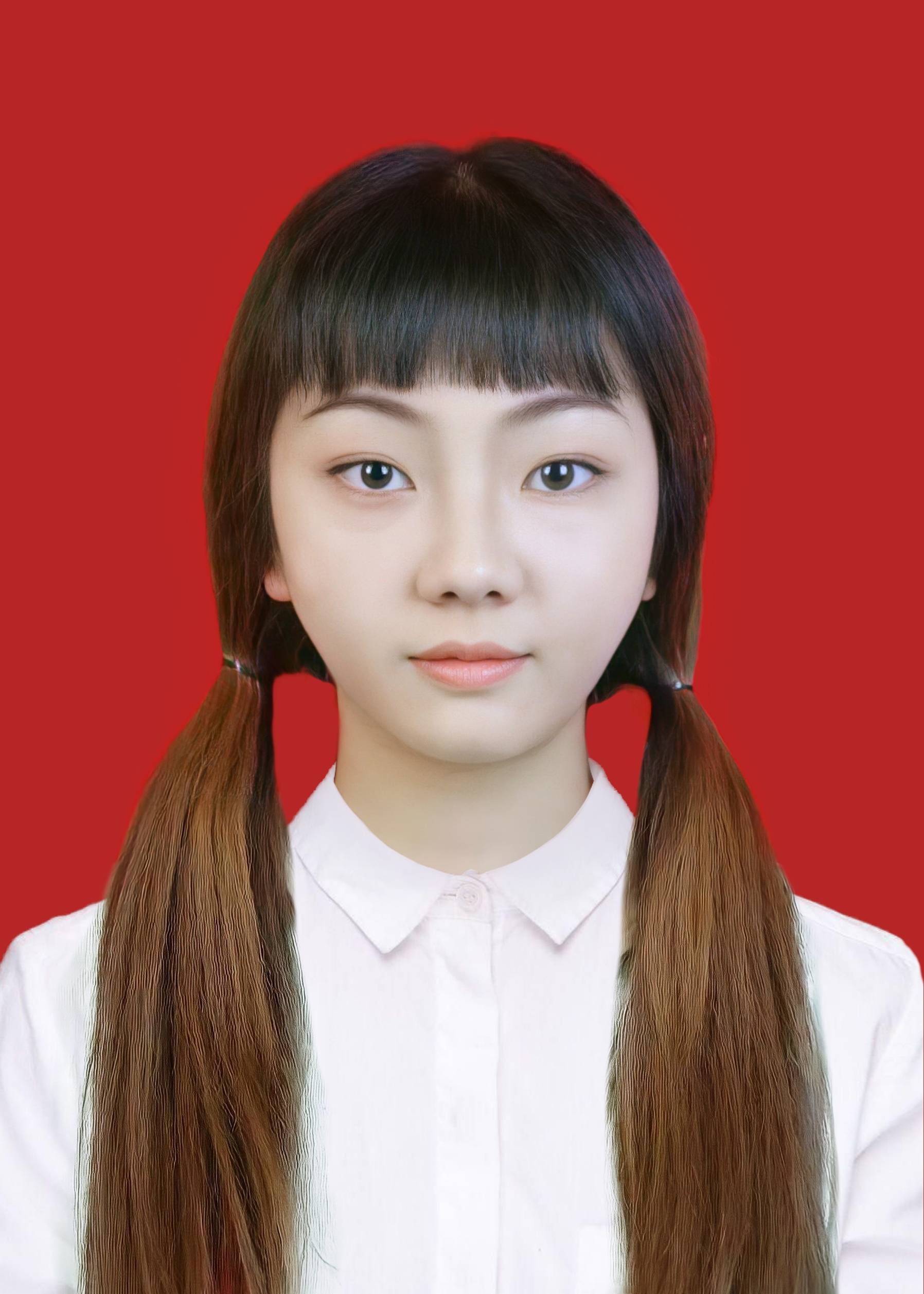 妙笔生花蕙质兰心李欣芮作品赏析