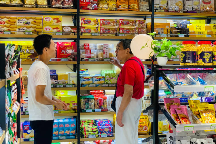 品牌|开零食店，选择适合的品牌很重要