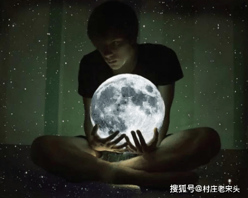 梦境的奥秘，为何拒绝表白的男孩频繁入梦？