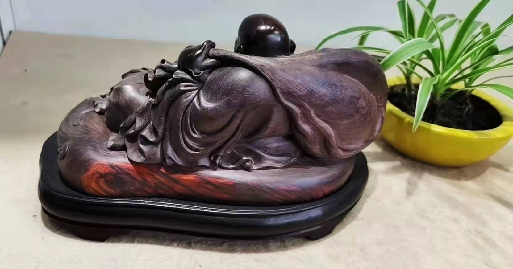 一件红木弥勒佛艺术品木雕菩萨展开笑容工艺美术大师王义作品济宁红木