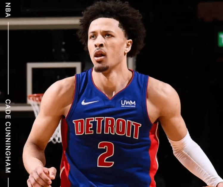 坎宁安不满20岁已10次单场拿到25活塞队史第二人