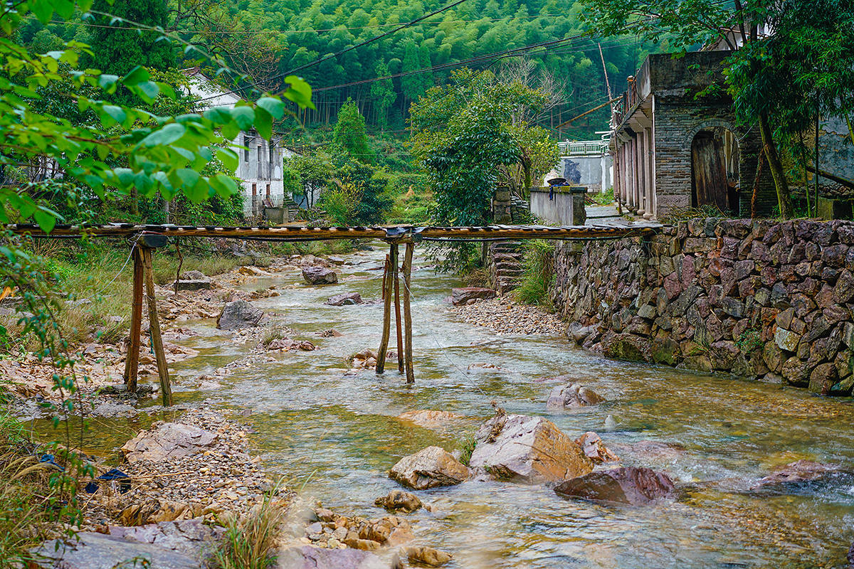 蓝色|有着“江南九寨沟”之称的仙居韦羌溪，虽不是景区，更胜景区之美