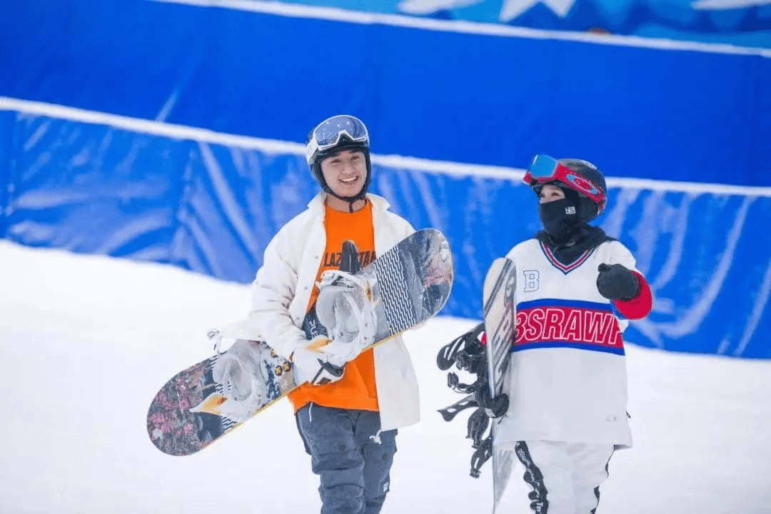 定了雲南最大的室內滑雪場建在這裡