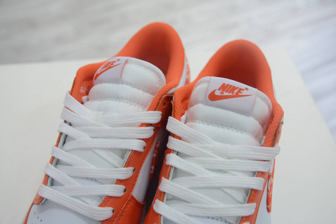 耐克nike dunk low orange paisley 白橘腰果花低帮板鞋_swoosh_白色