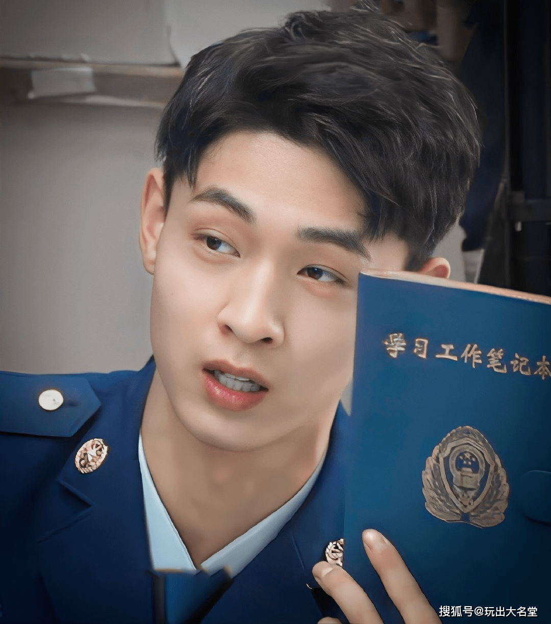 秦霄贤主动pk学霸消防员游戏输得很彻底这波不亏