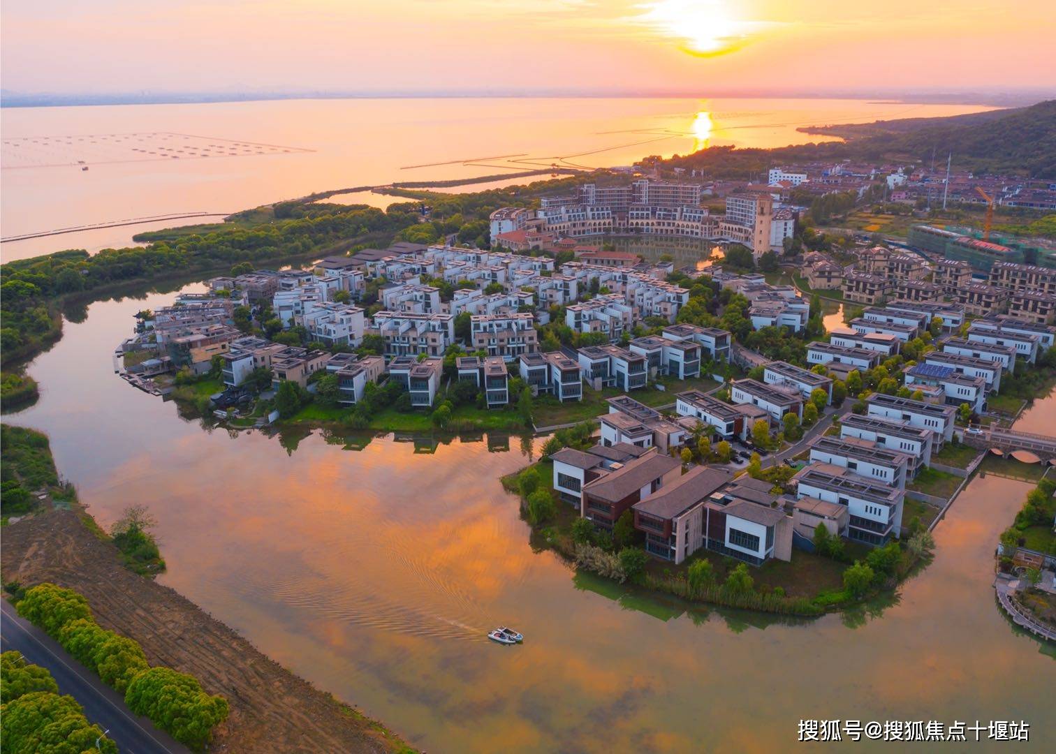 【景區】動漫嬉戲谷,靈山大佛,中華孝道園,拈花灣均10分鐘車程,15分鐘