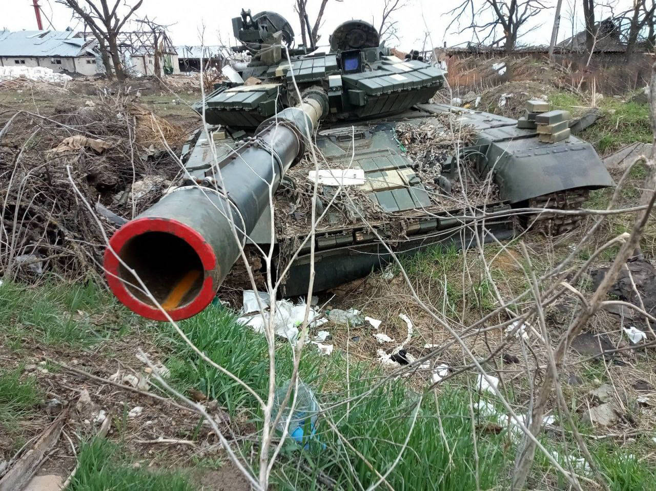 俄在哈尔科夫地区缴获两架t-64bv坦克_部队_俄罗斯_哈尔科夫