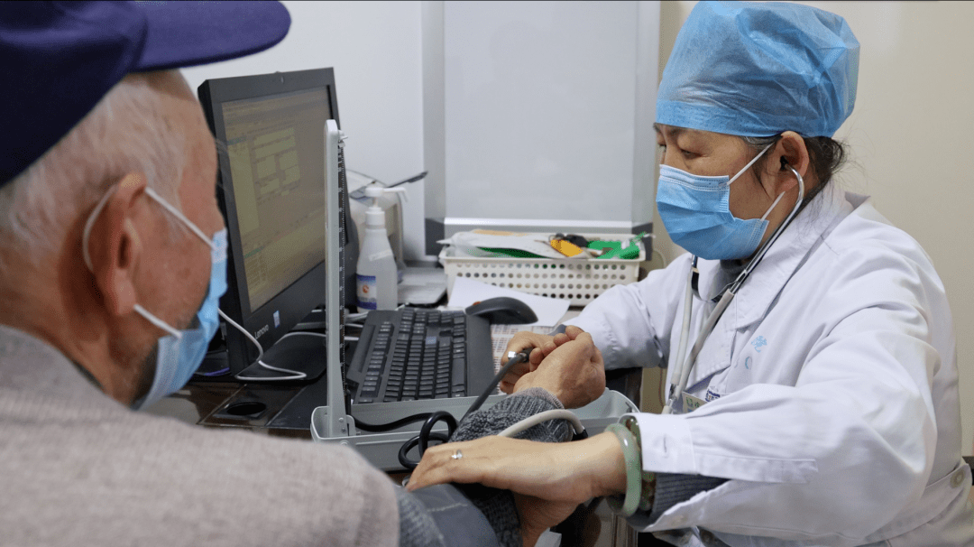 徐州市中医院内分泌科许惠玲无论何时不能抛下我的病人