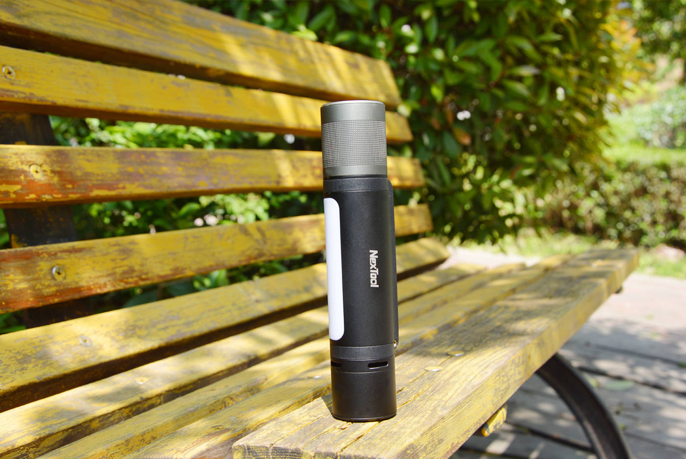 原创一款手电筒到底能有多强大纳拓十二合一全能音乐手电筒测评