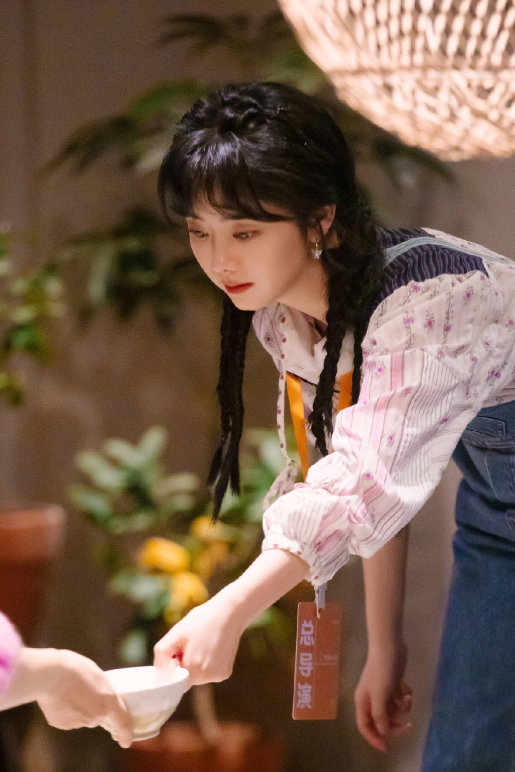 谭松韵朋友请听好唱天涯歌女