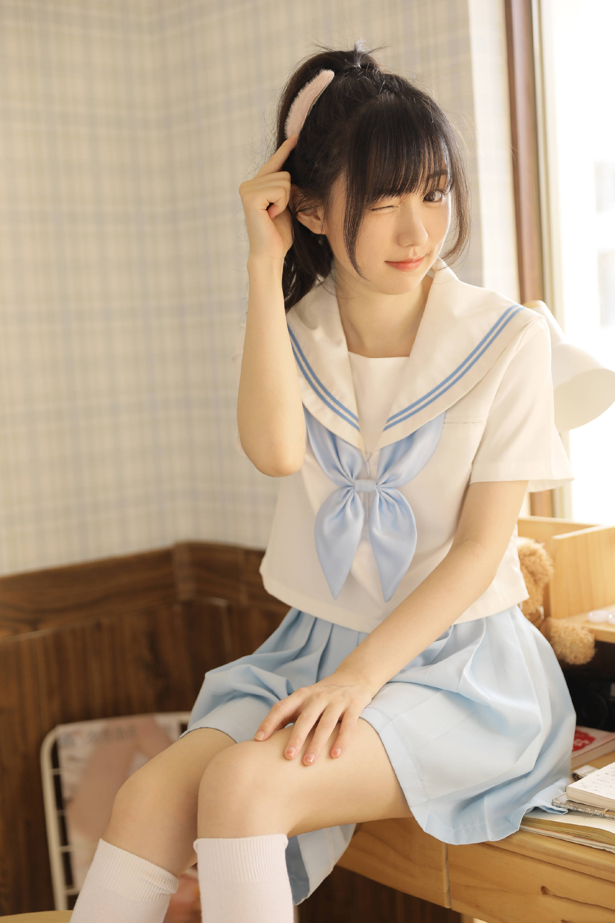 清纯女孩天花板