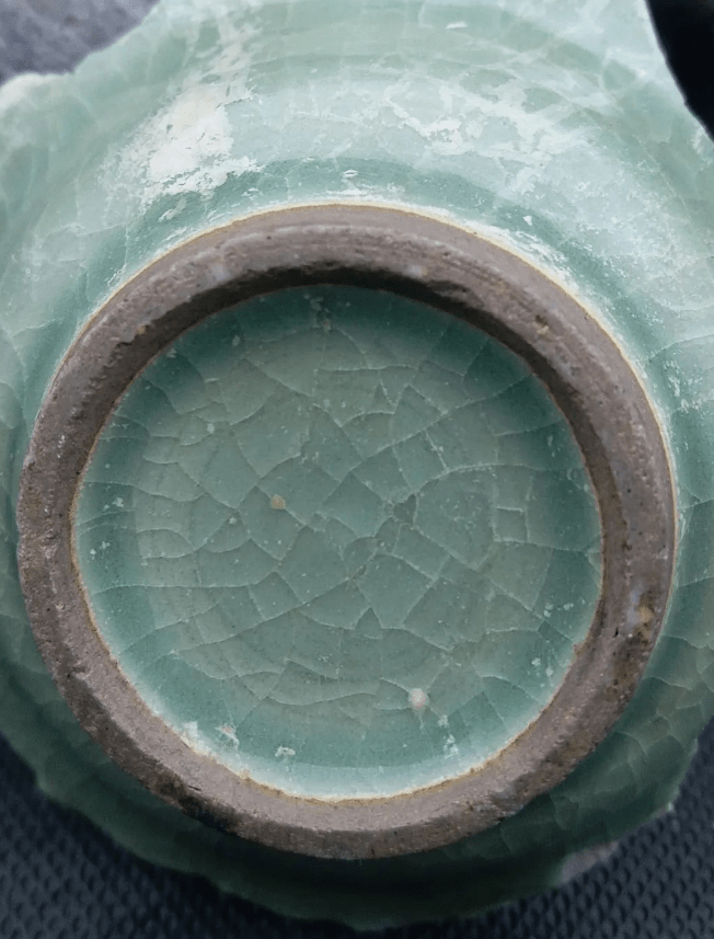 (u19)南宋溪口窑龙官黑胎标本,6.2x5cm.