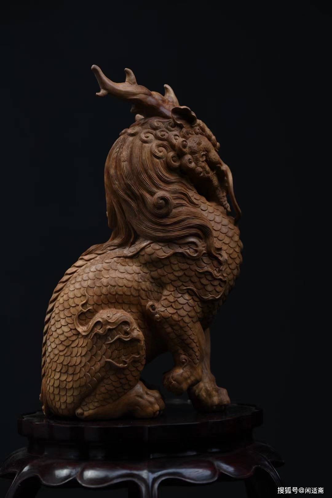 原创镇宅瑞兽老山檀香木雕甪端神兽