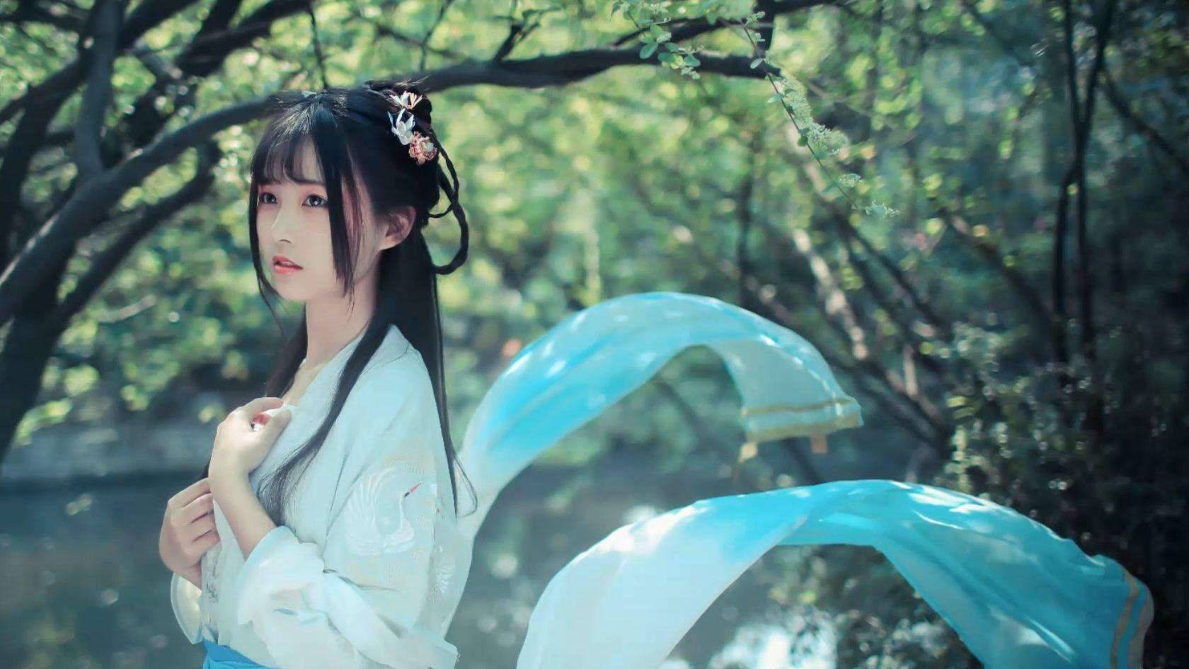 男人_慕夏_草药