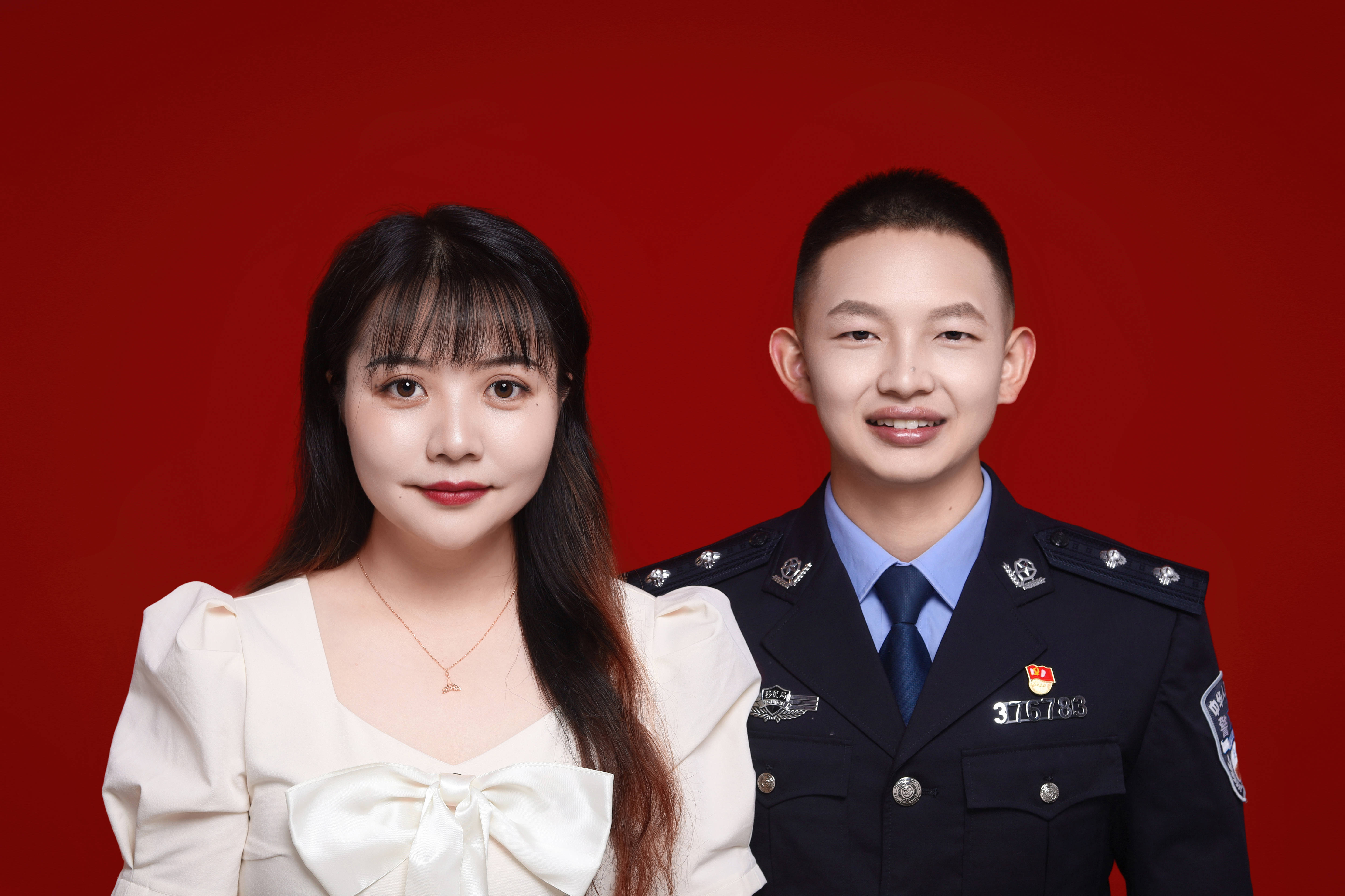 520天"爱情车票"成"山" 追爱到边关的姑娘与戍边移民管理警察修成正果
