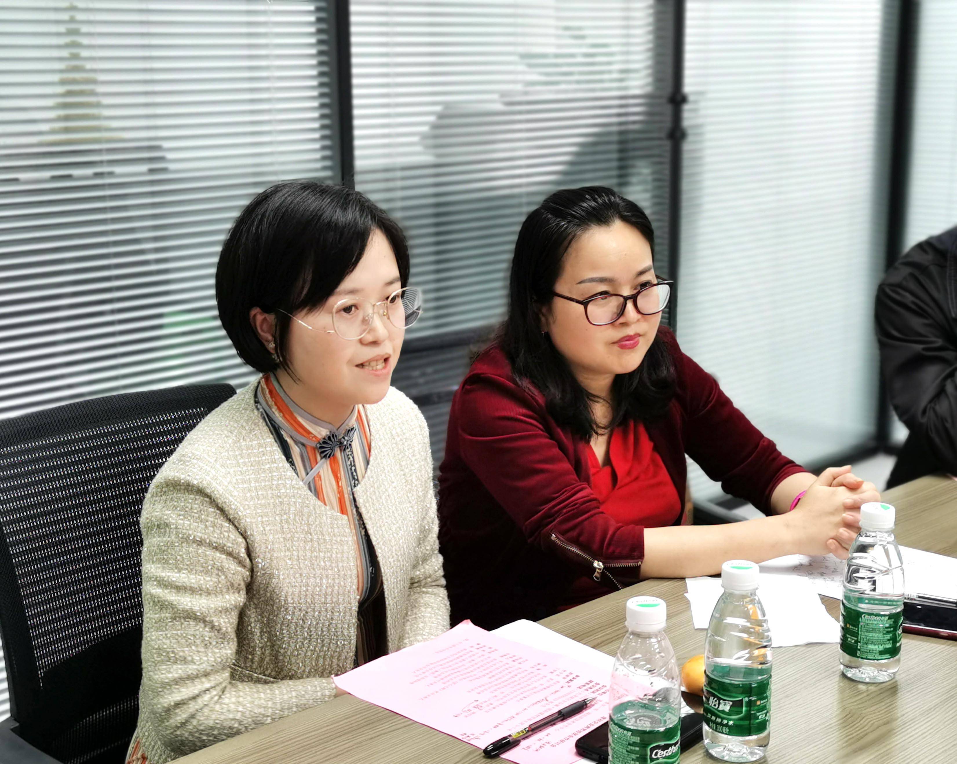 刘小丽康赛生物体检总监左一宏(左)重庆阿玛尔生物科技有限公司合伙人