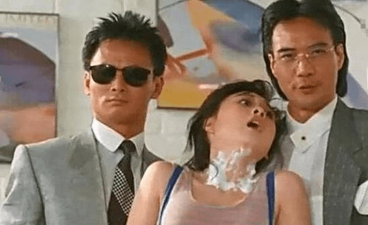 利智这段表演让人移不开眼,据说李连杰看完很难受,网友:心疼她_电影