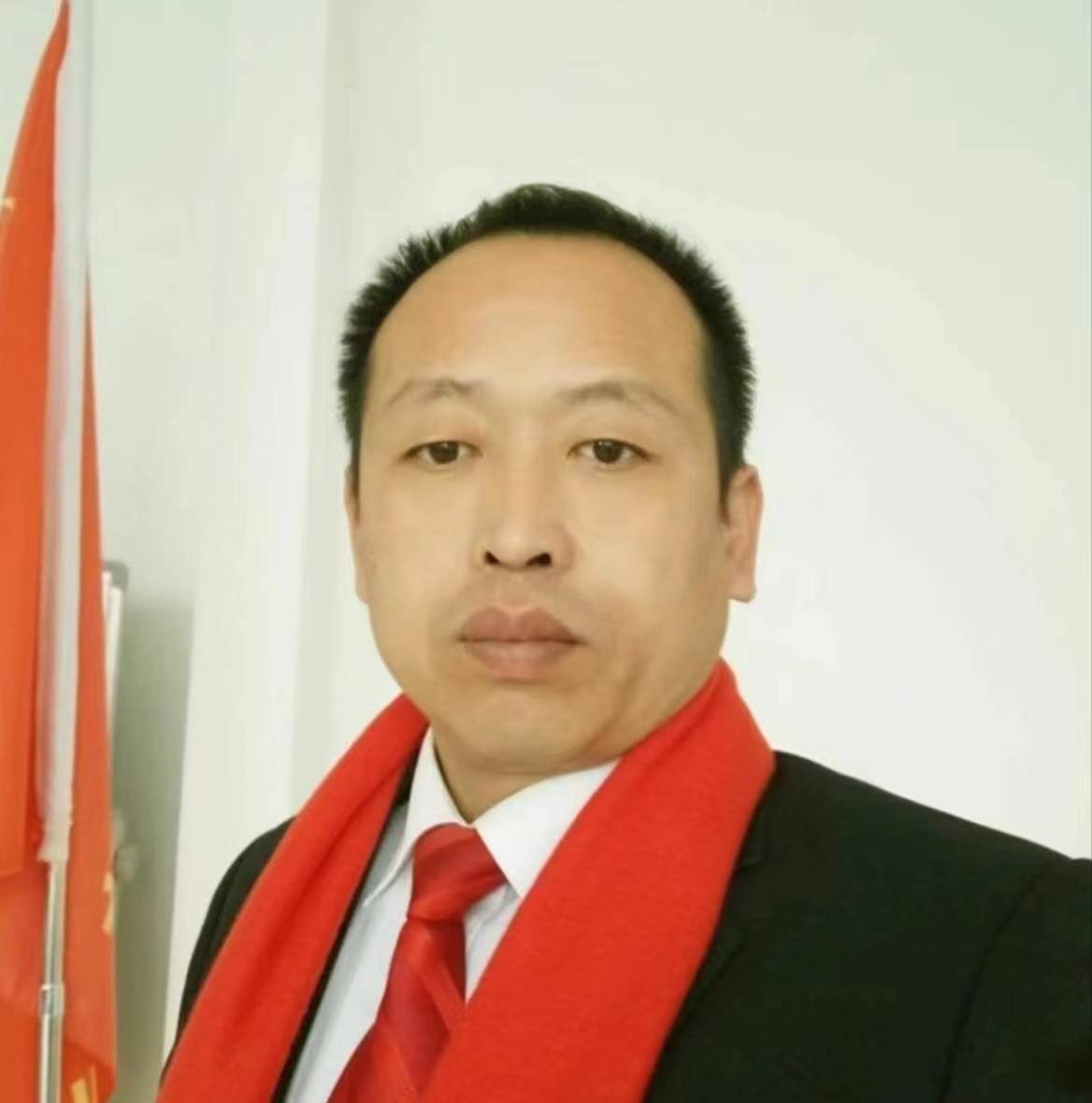 复兴之路强国有我中国50位爱国奉献的文艺家之陈鲁峰