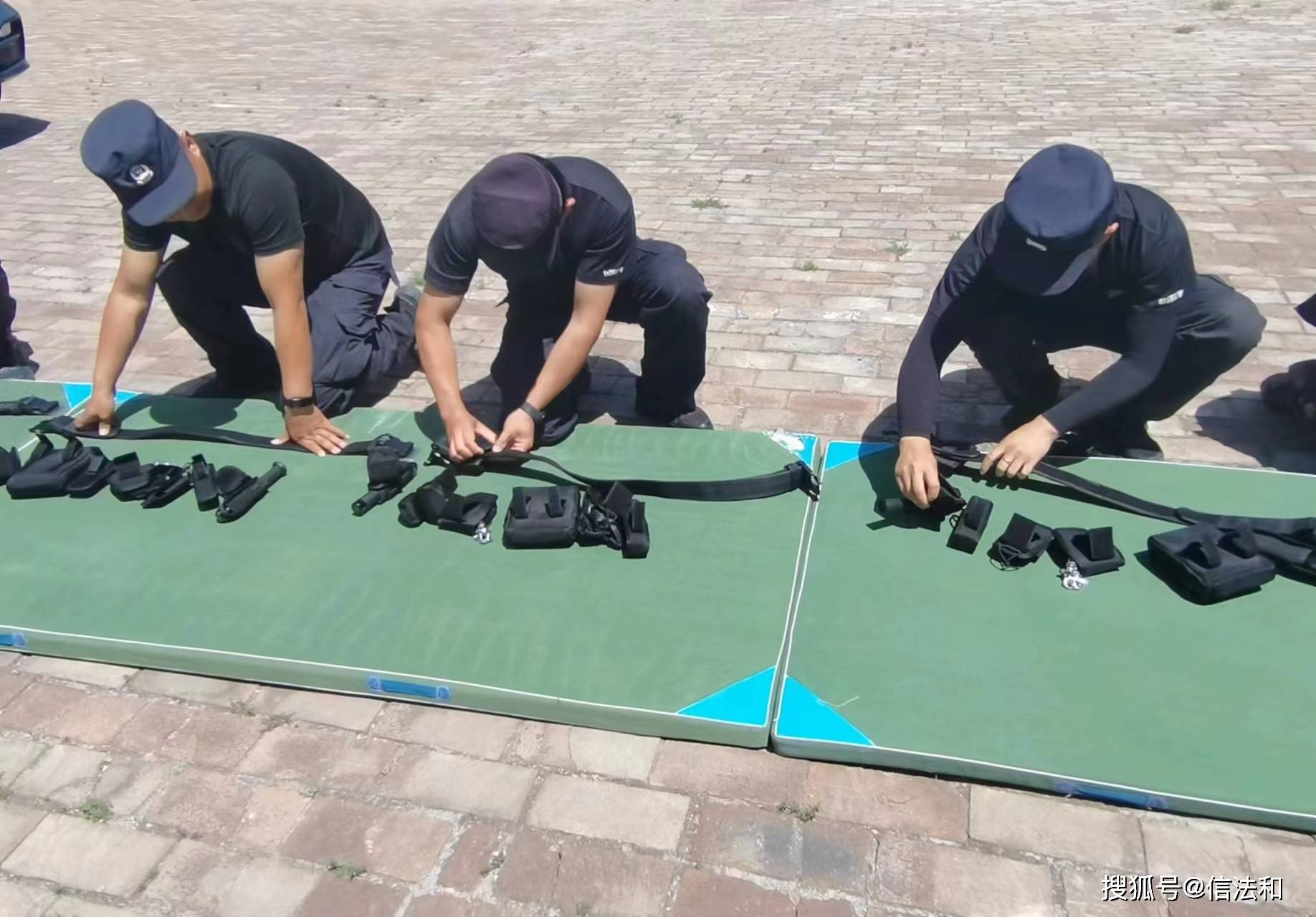 白水县公安局巡特警大队组织开展单警装备及体能训练