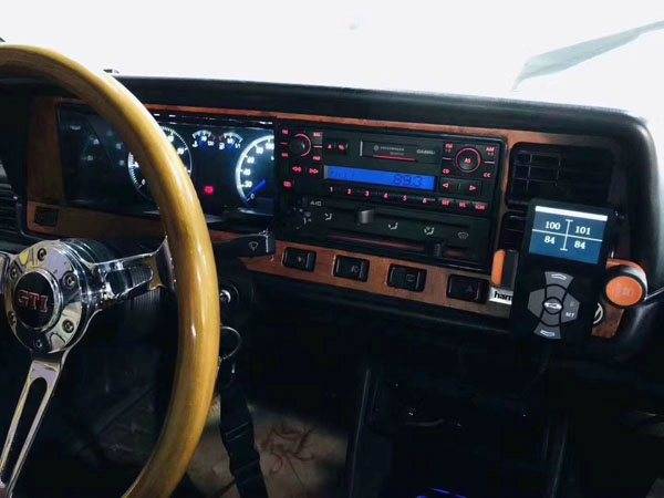 经典的美学桑塔纳旅行版改装airbft气动避震低趴姿态