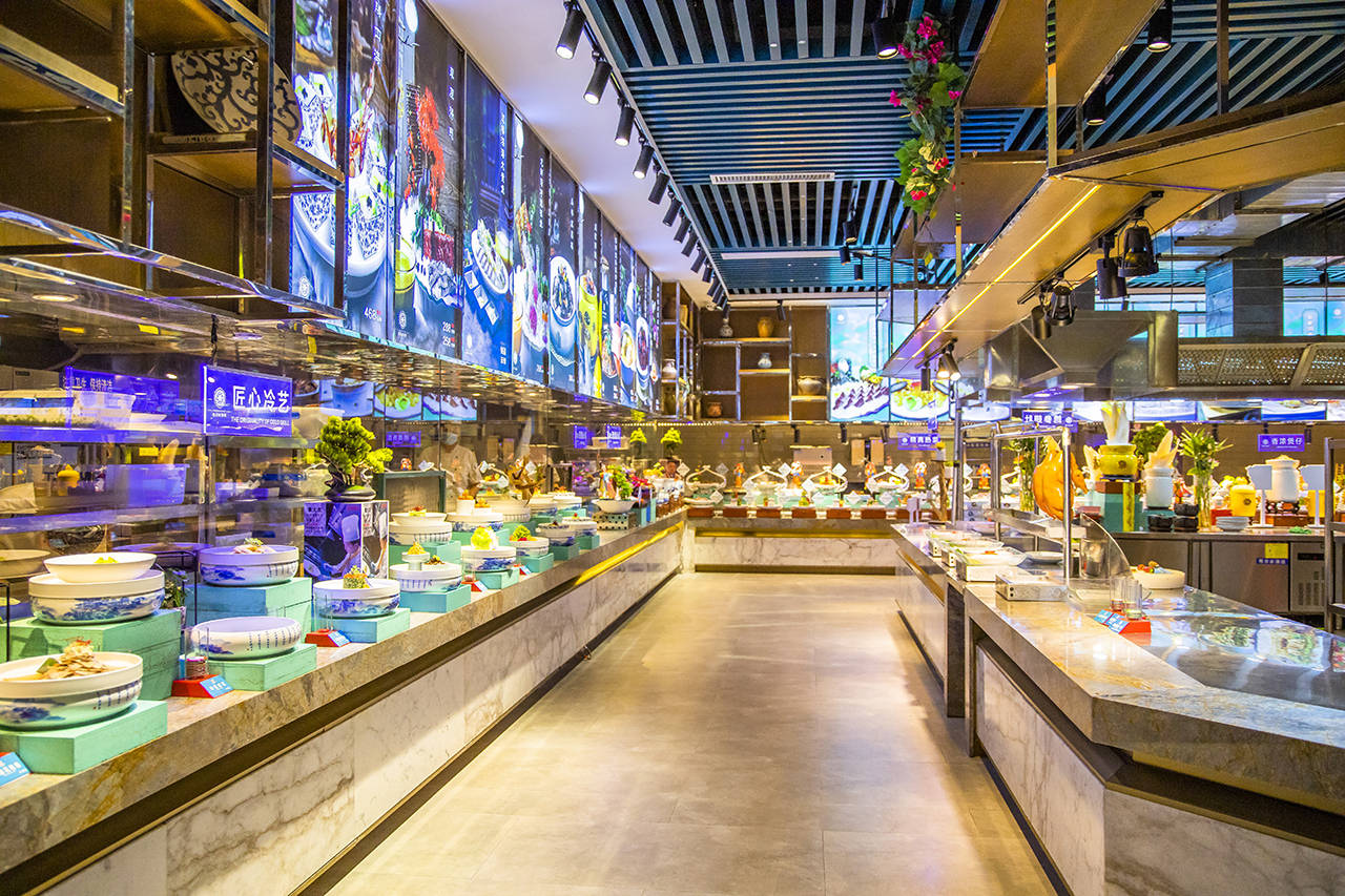 在亳州华膳楼,这家店其实已经开了三个,因为一直坚持选好材,做好菜的