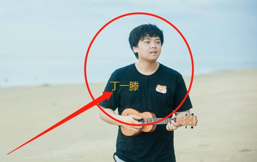 《向往的生活6》丁一滕,以票友身份接触戏剧,今成戏剧导演_张艺兴