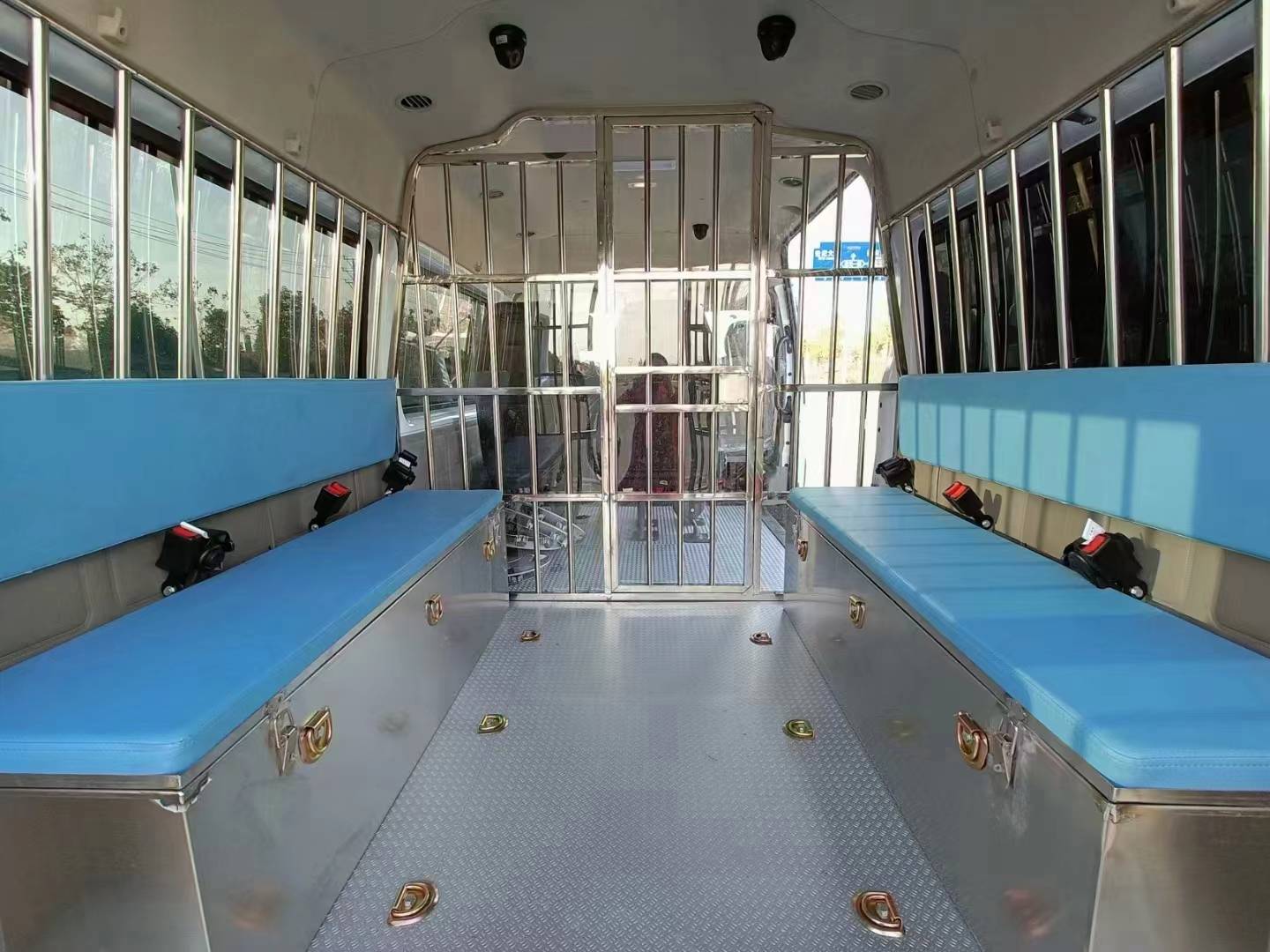 囚车法院用囚车司法用囚车公安用囚车囚车厂家囚车配置参数