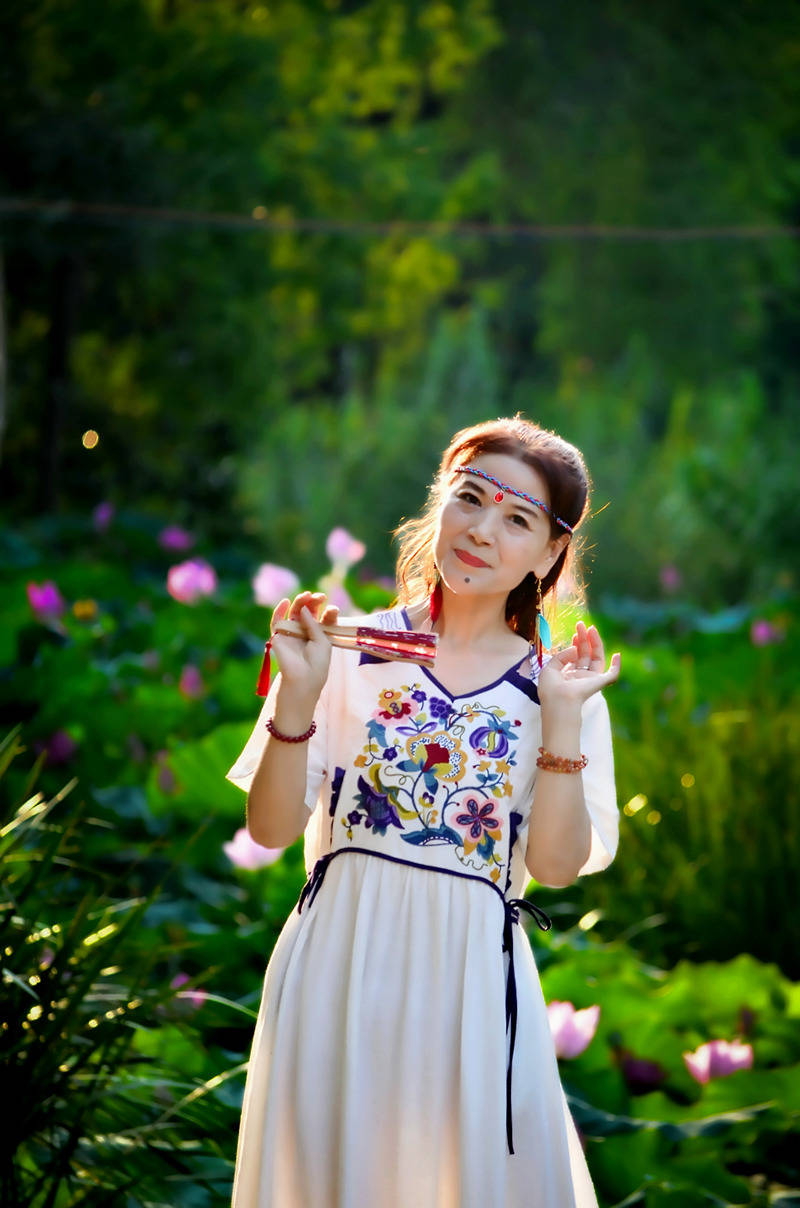 赏莲花的高洁美丽那心中盛开的清雅之莲