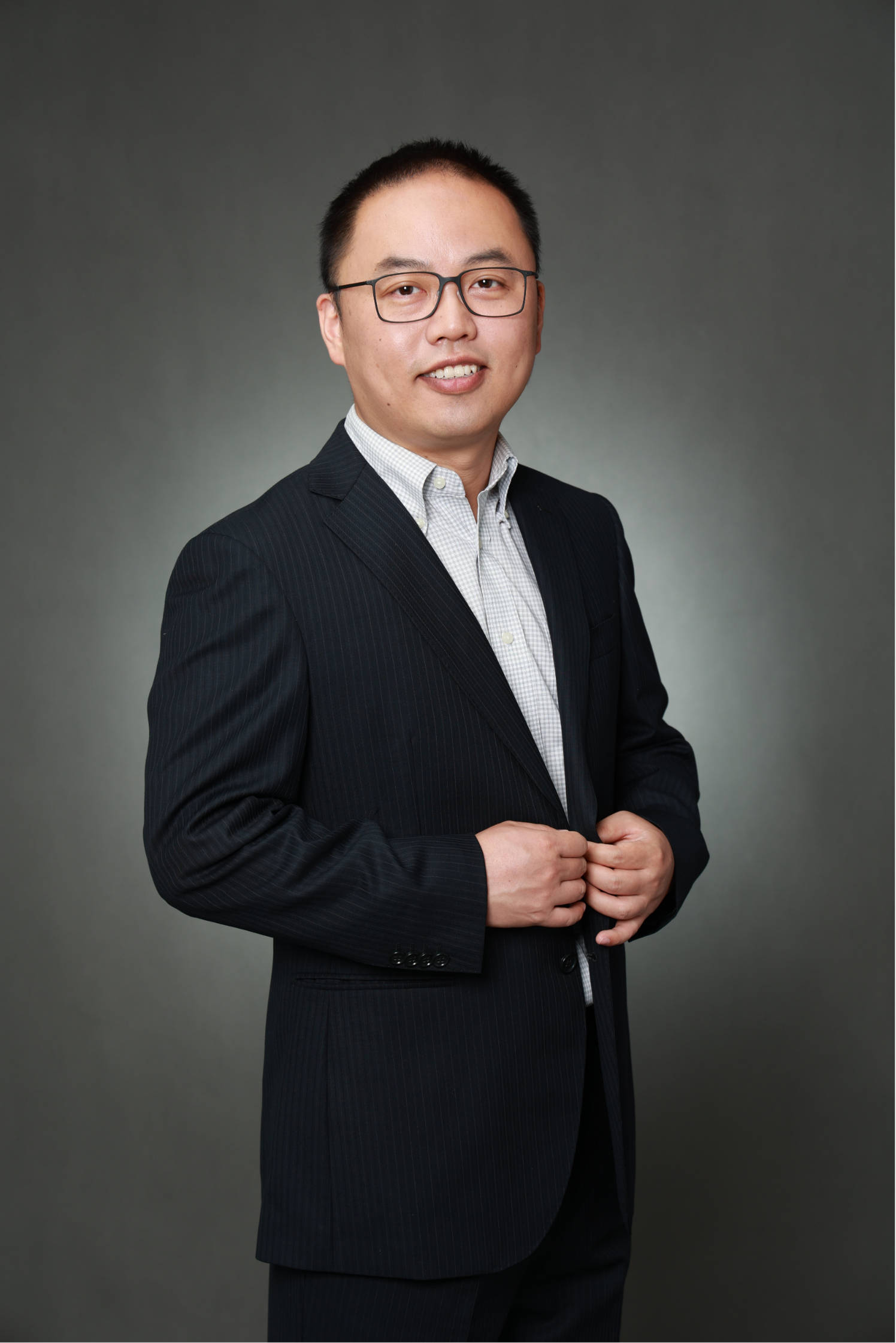 刘锦程荣获2022年度中国电商行业创新人物奖