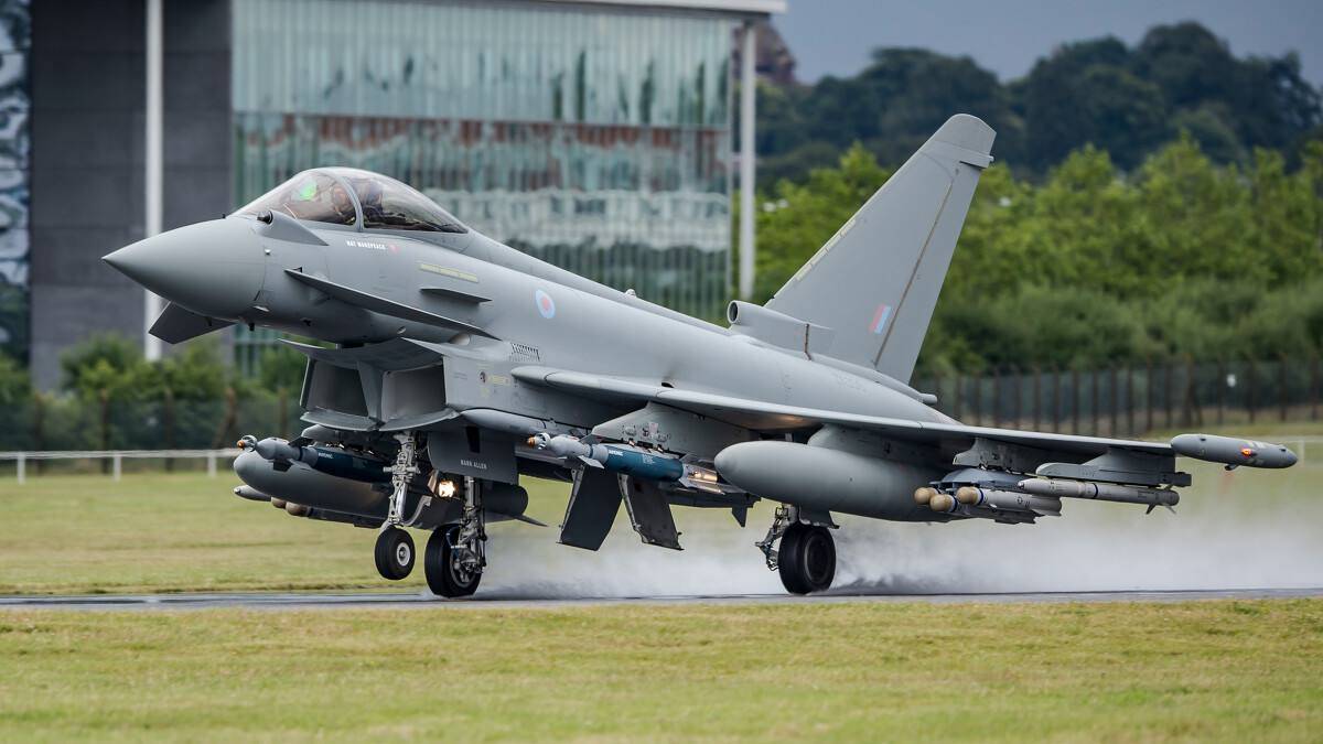 欧洲经典战斗机:台风战斗机_武器_控制系统_公司