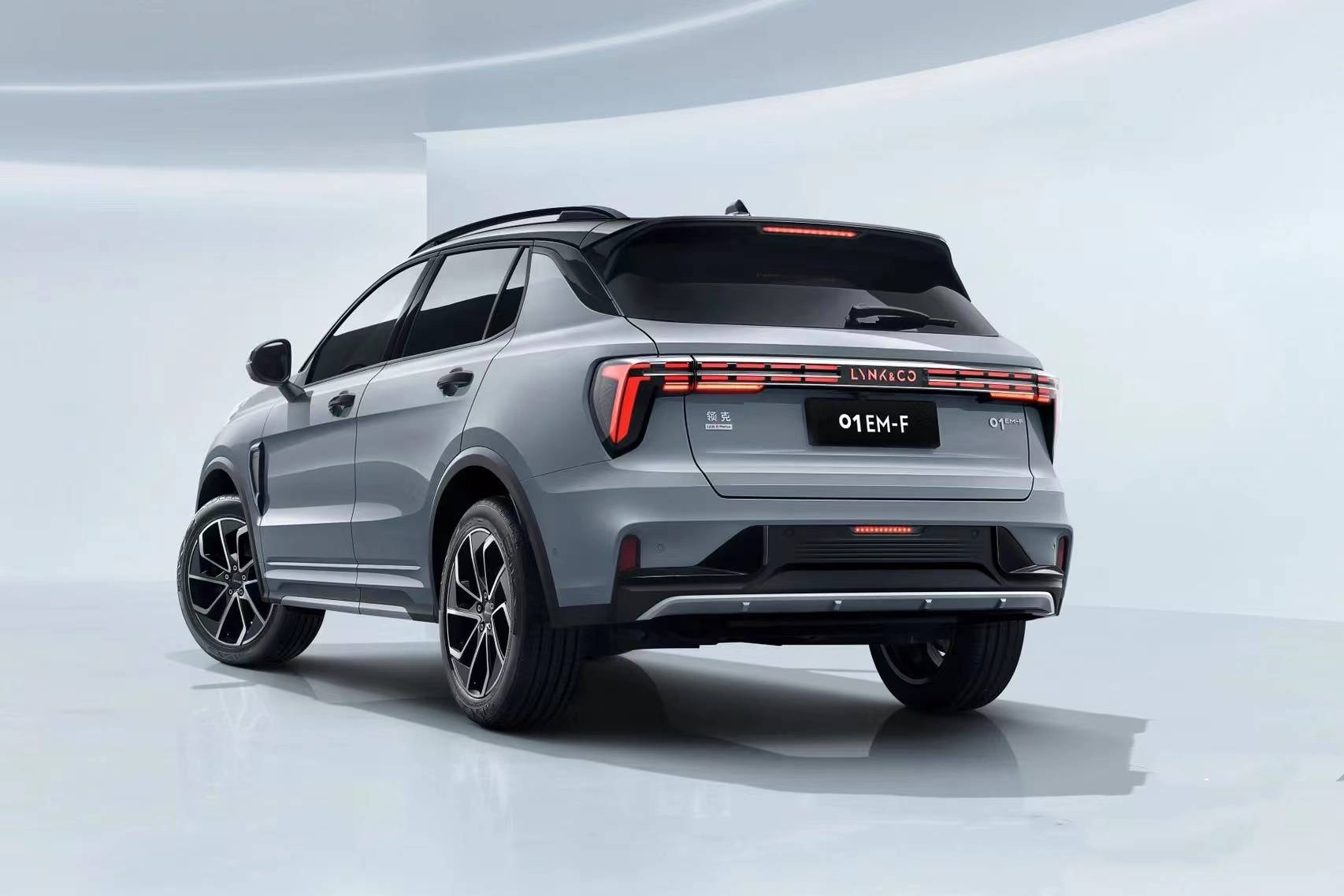 预算20万想买混动车型领克01emf满足你对车车的要求