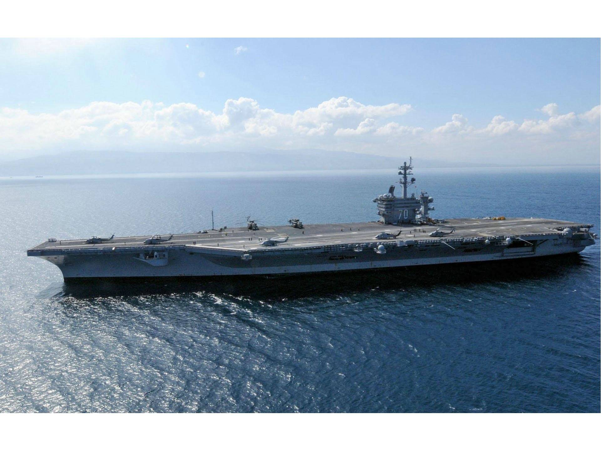 美国航空母舰尼米兹级航母卡尔文森号航空母舰