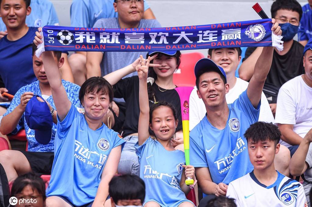 主场观众沸腾见证紫金军团豪取三连胜冲击西部前六