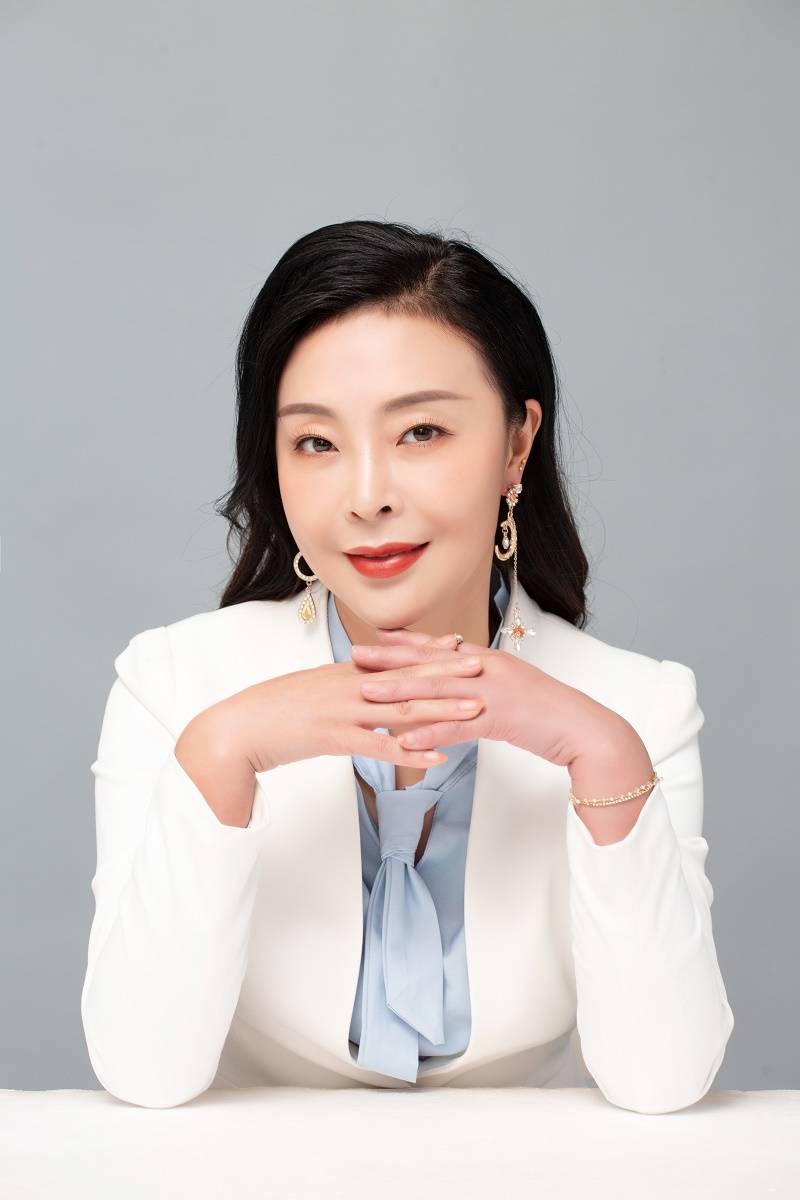 晨泉集团总裁楚楚出席"北京文化交流与合作分论坛"_文明_玛俪_何胜强