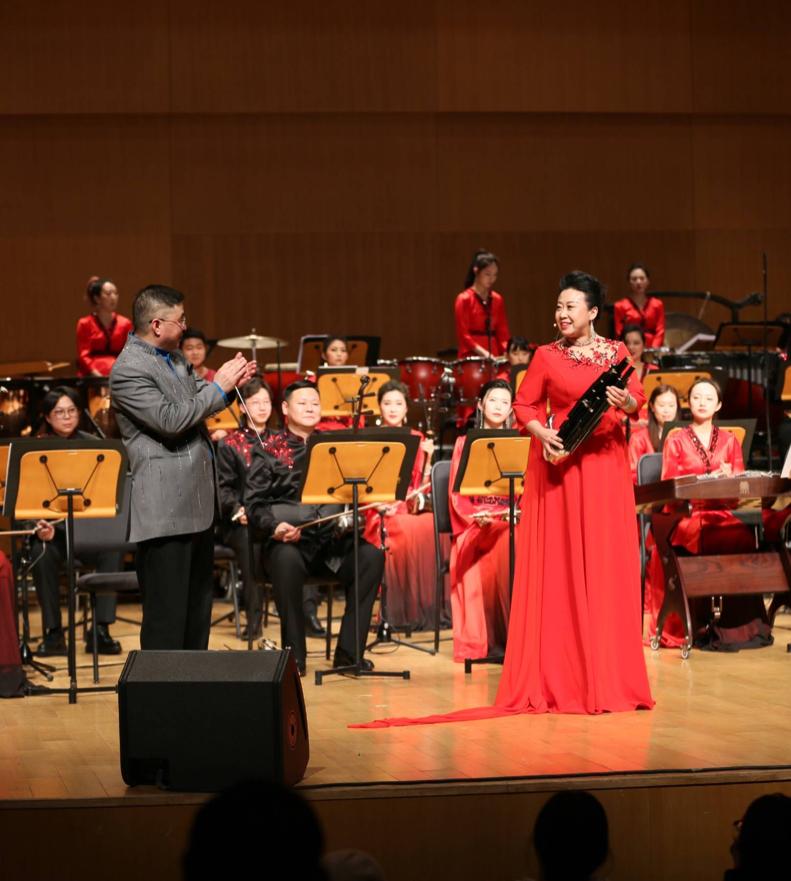 演出现场:邮册设计稿欣赏:演奏艺术家宋扬,中国歌剧舞剧院民族乐团笙