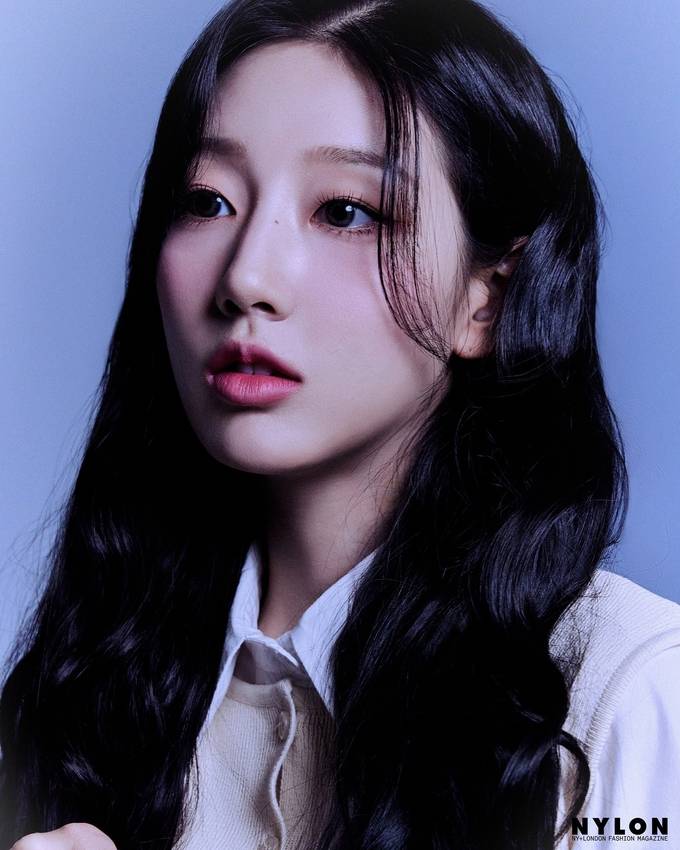 郑艺仁拍杂志写真秀美貌纯纯少女气质好治愈