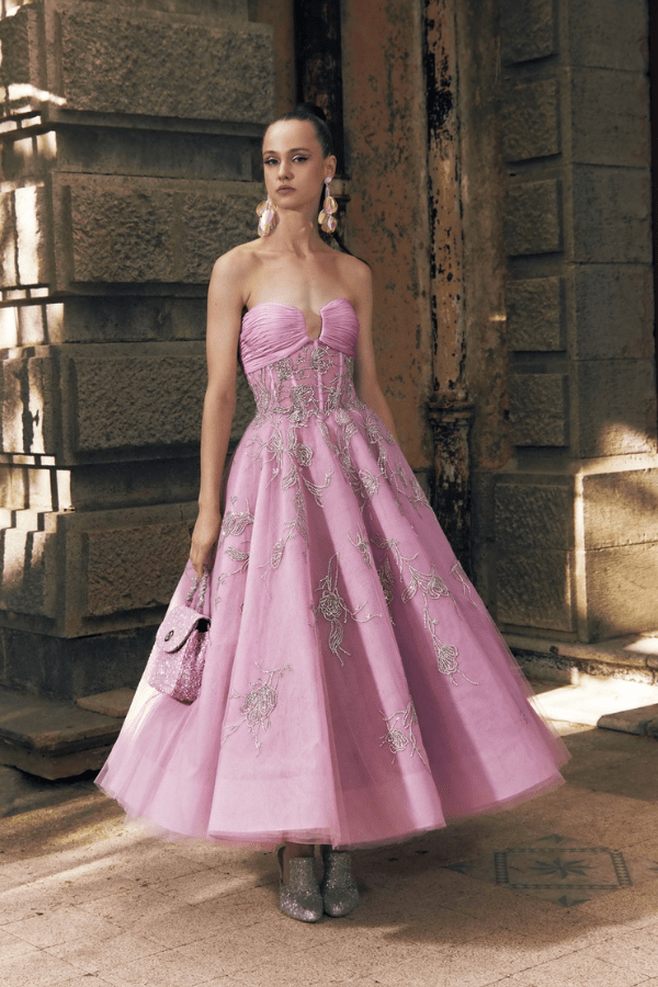 女装小高定品牌tony ward(托尼·沃德)2023年春夏季高级成衣2